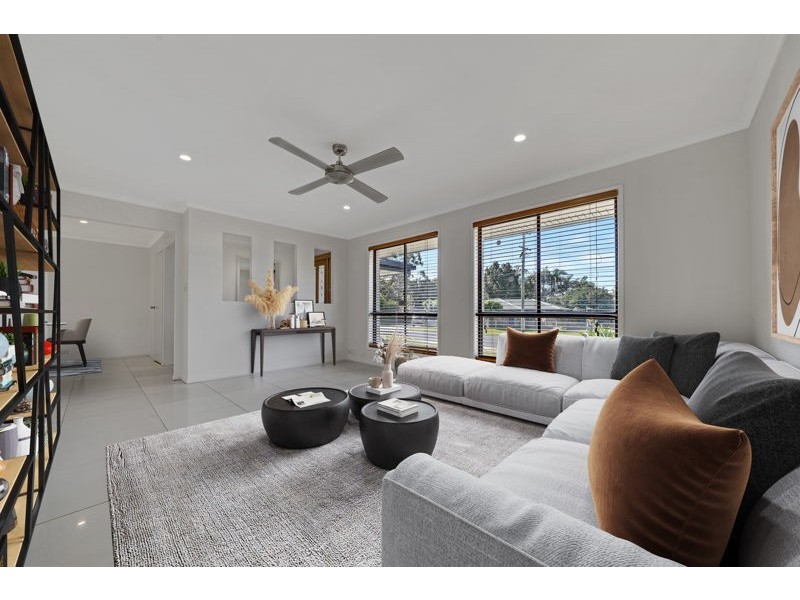 17 Colisa Crescent, Regents Park QLD 4118
