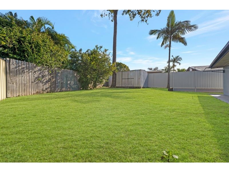 17 Colisa Crescent, Regents Park QLD 4118