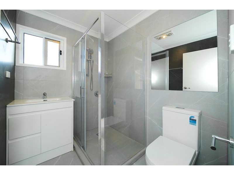 1 Rhea Aveune, Logan Central QLD 4114