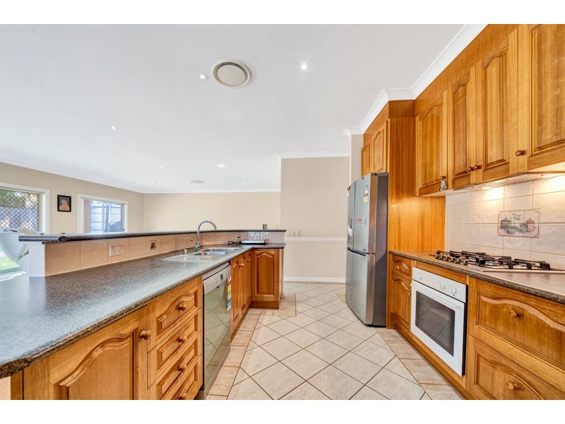 56 Lake Eyre Crescent, Parkinson QLD 4115