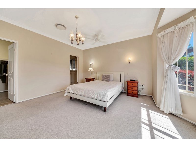 56 Lake Eyre Crescent, Parkinson QLD 4115