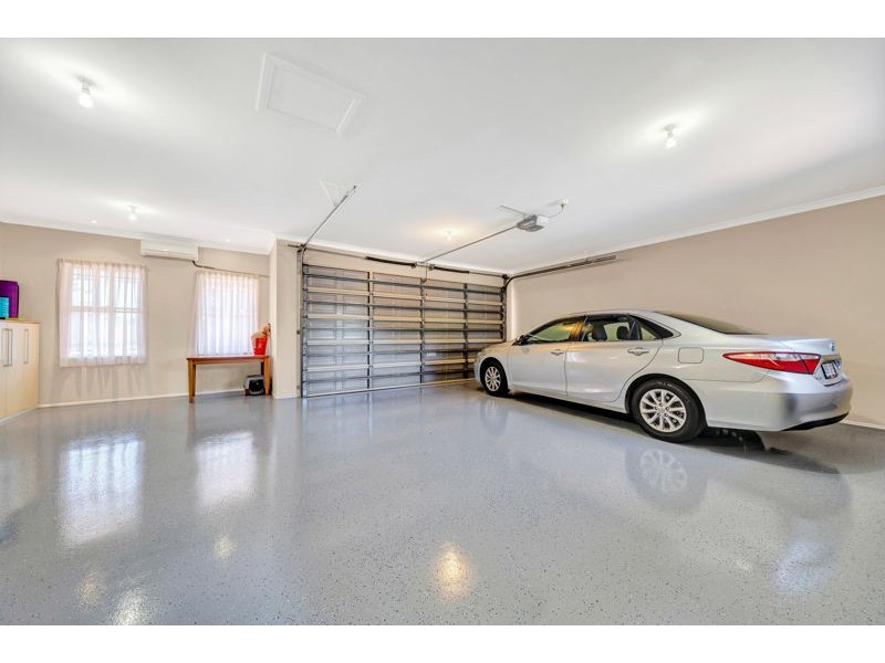 56 Lake Eyre Crescent, Parkinson QLD 4115