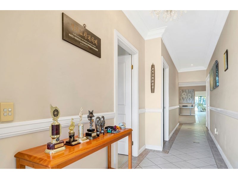 56 Lake Eyre Crescent, Parkinson QLD 4115