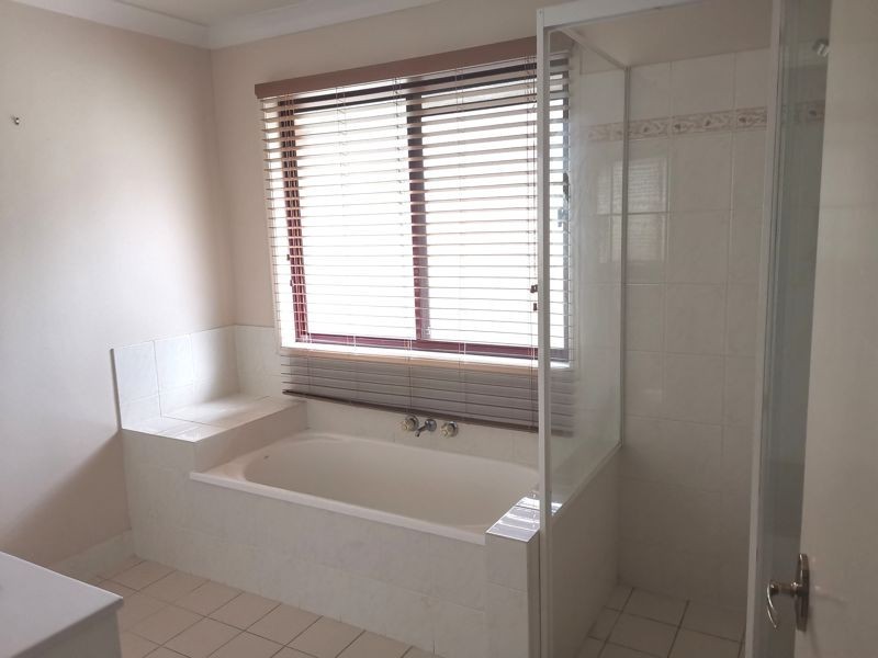 17/30 Lindeman Place, Eight Mile Plains QLD 4113