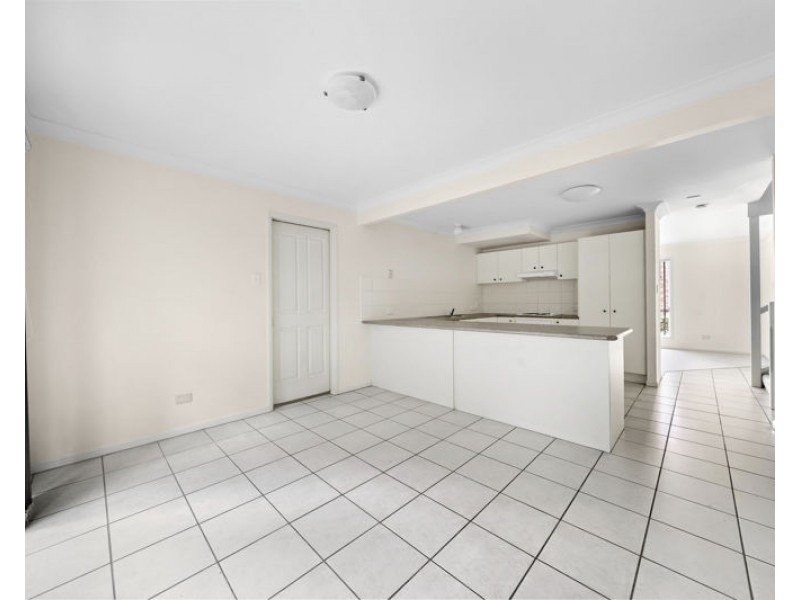 2/37 Cressida St, Sunnybank Hills QLD 4109