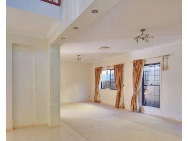 15 Ellendale Ct, Eight Mile Plains QLD 4113