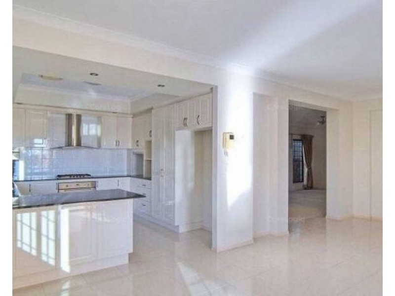 15 Ellendale Ct, Eight Mile Plains QLD 4113