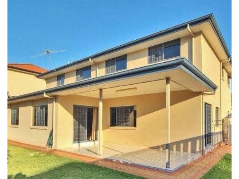 15 Ellendale Ct, Eight Mile Plains QLD 4113