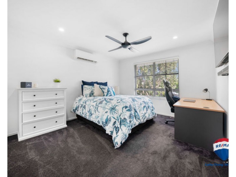 7 Crystal Court, Parkinson QLD 4115