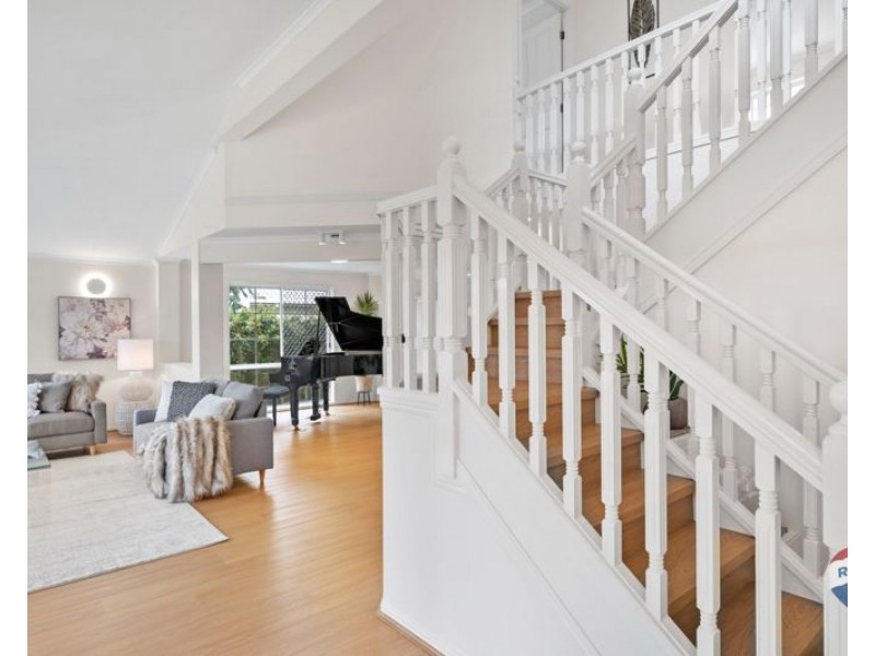 10 Bauhinia Close, Eight Mile Plains QLD 4113