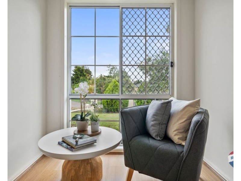 10 Bauhinia Close, Eight Mile Plains QLD 4113