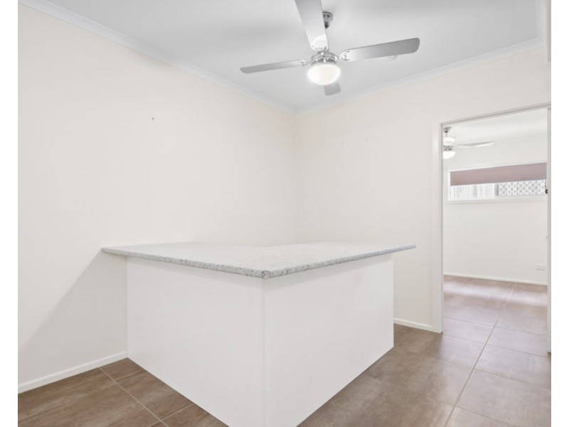17 Royal Parade, Slacks Creek QLD 4127