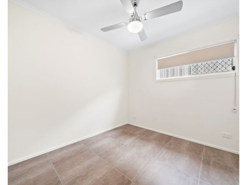 17 Royal Parade, Slacks Creek QLD 4127