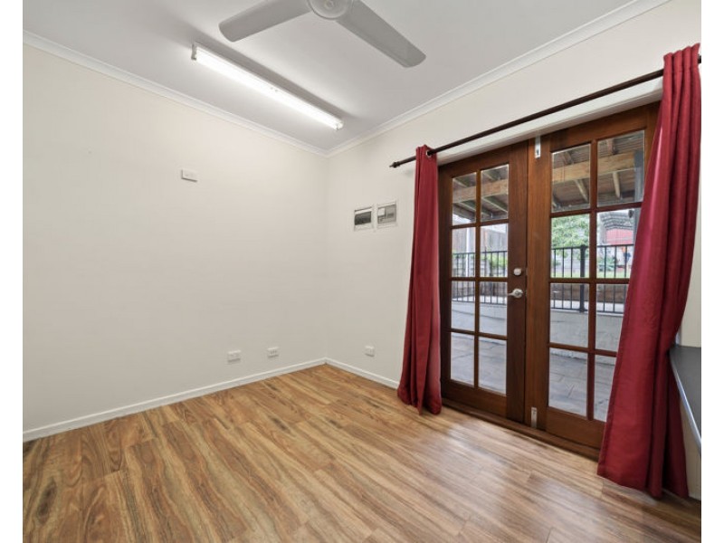 17 Royal Parade, Slacks Creek QLD 4127
