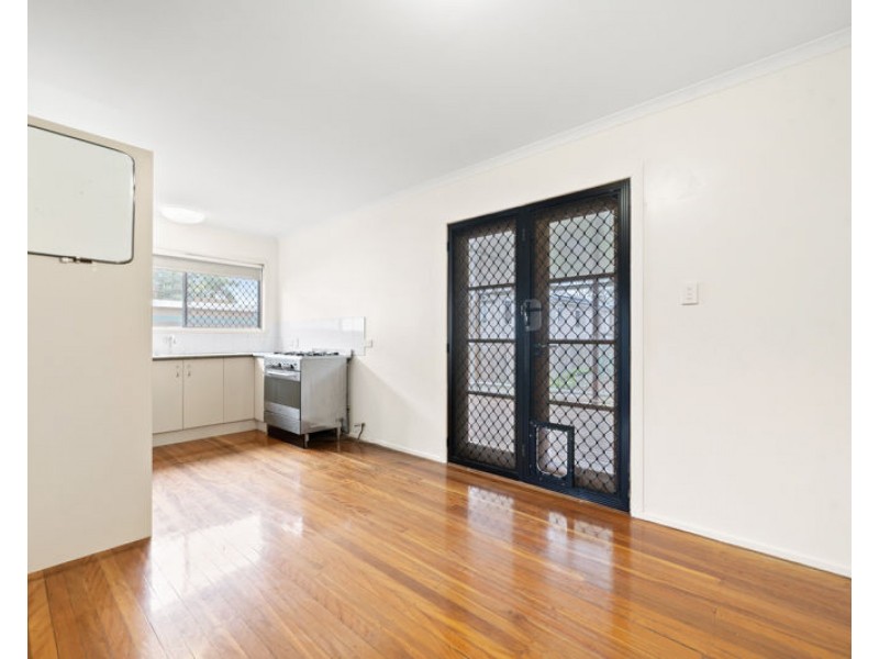 17 Royal Parade, Slacks Creek QLD 4127