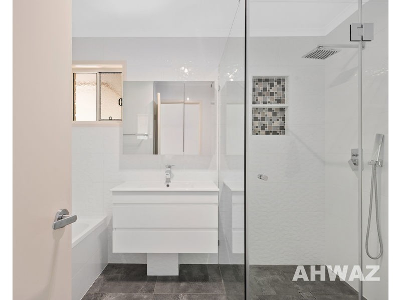 4 Monash St, Woodridge QLD 4114