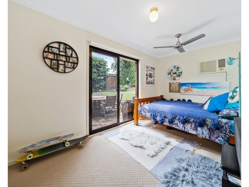 18 Brentwood Drive, Daisy Hill QLD 4127