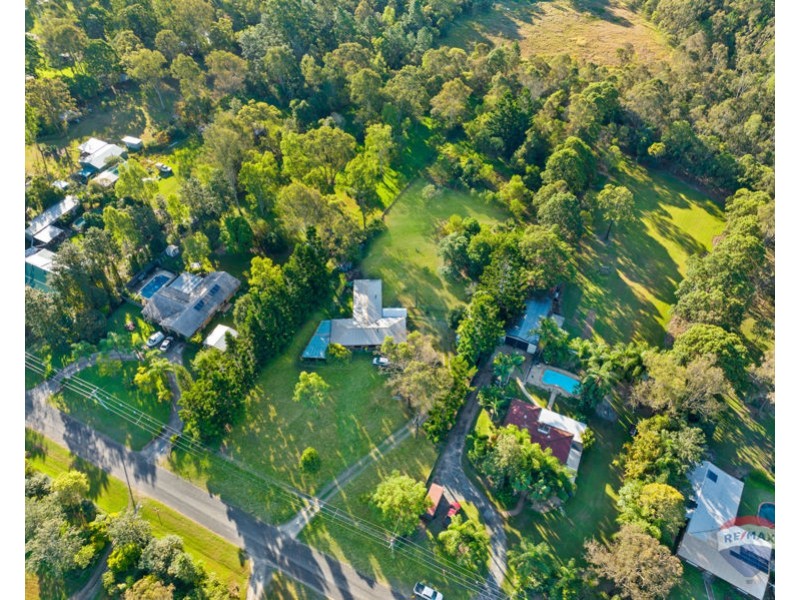 42 to 46 Sycamore RD, Park Ridge South QLD 4125