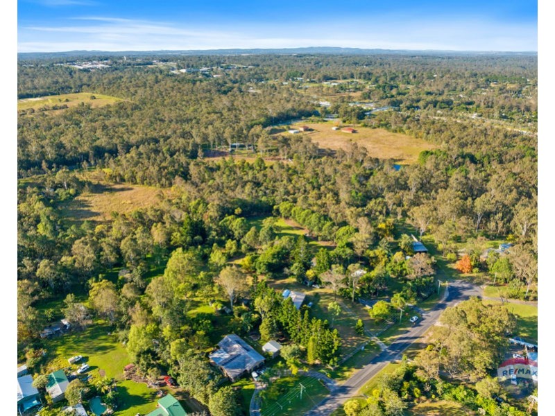 42 to 46 Sycamore RD, Park Ridge South QLD 4125