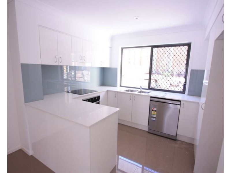 9/30 Girraween Crescent, Parkinson QLD 4115