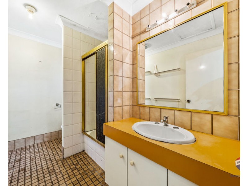 10/15 whitehall st, Macgregor QLD 4109