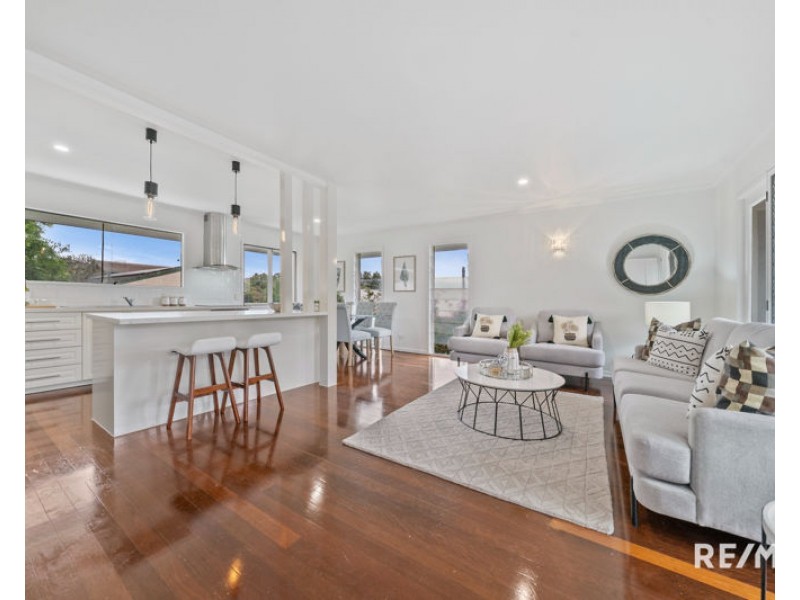 39 Christopher ST, Sunnybank Hills QLD 4109