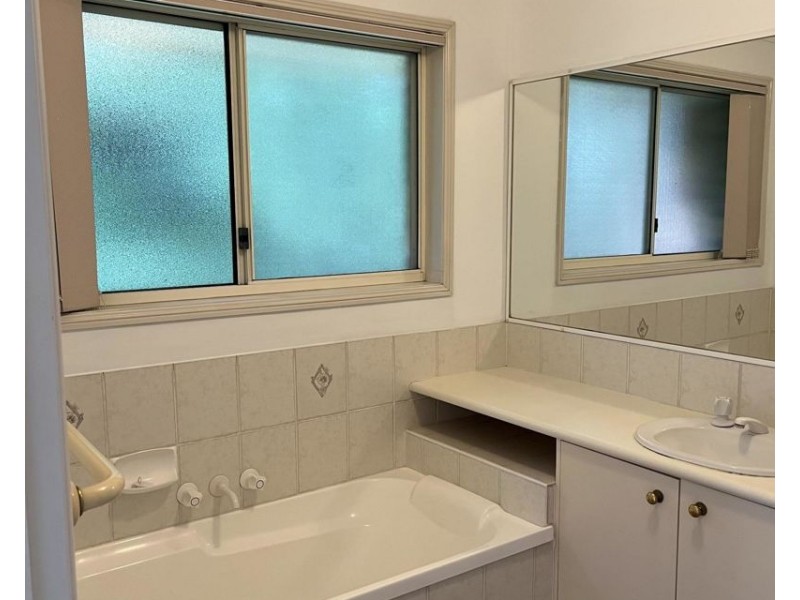 Unit 1 37 Cressida Street, Sunnybank Hills QLD 4109