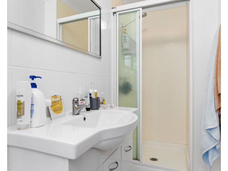 1/370 Rockonia Road, Koongal QLD 4701