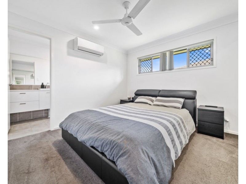 26 Blueberry Ash Court, Boronia Heights QLD 4124