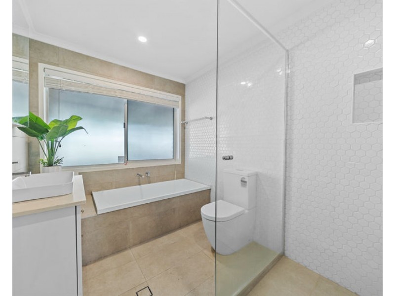 12 Doherty Court, Ormeau QLD 4208