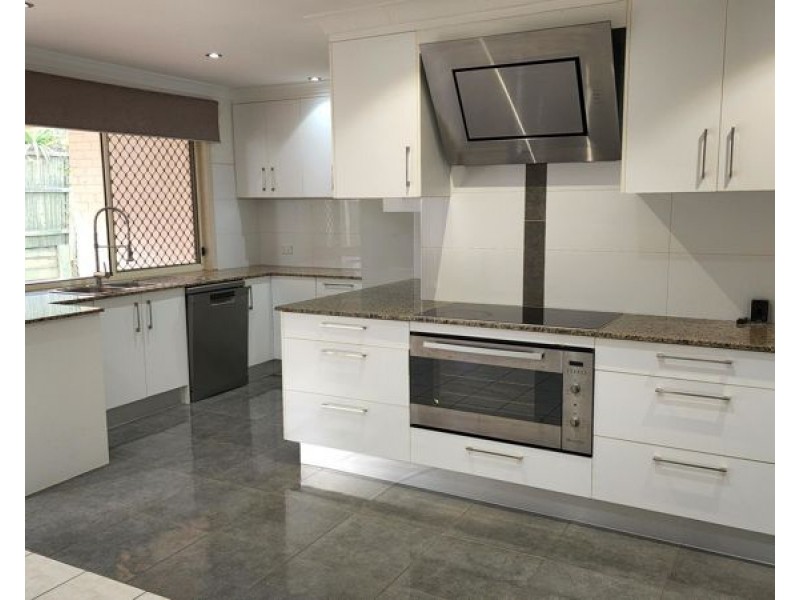 5 Watson Place, Kuraby QLD 4112