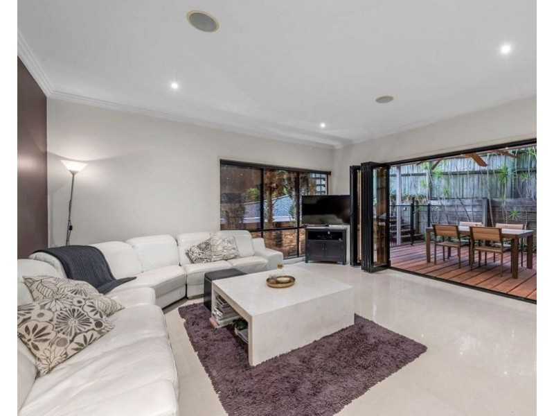 238 Shaw Road, Wavell Heights QLD 4012