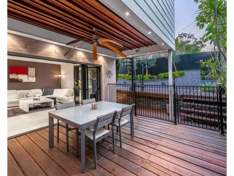 238 Shaw Road, Wavell Heights QLD 4012