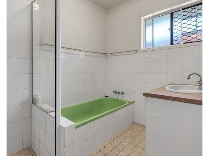 5 Esther place, Surfers Paradise QLD 4217