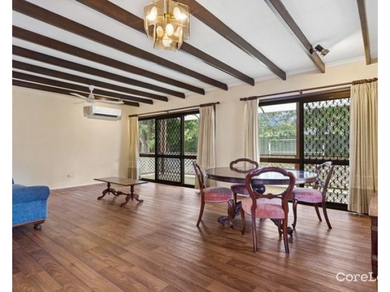 12 Darnell ST, Sunnybank Hills QLD 4109