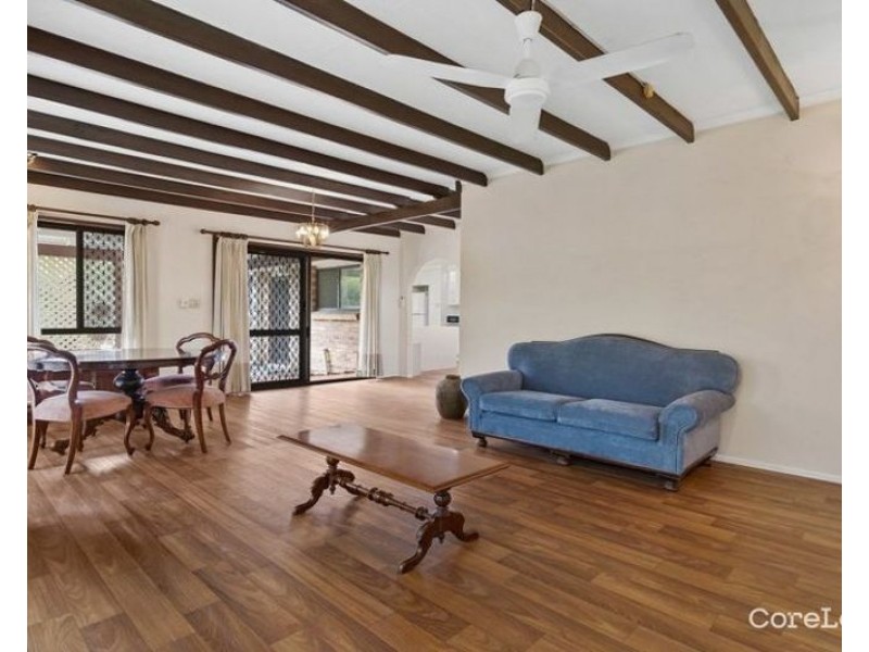 12 Darnell ST, Sunnybank Hills QLD 4109