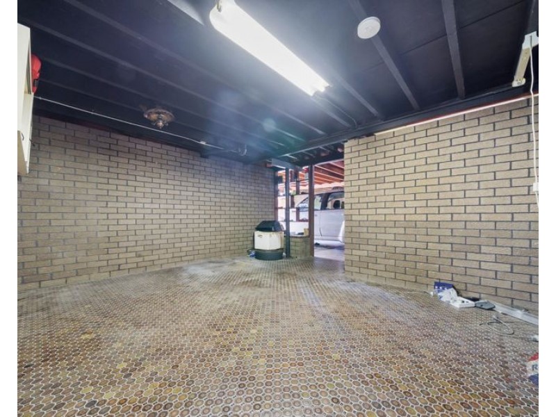 42 Cresthaven Drive, Mansfield QLD 4122