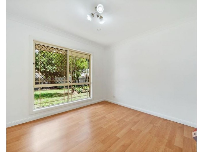 1 Autumn Close, Calamvale QLD 4116