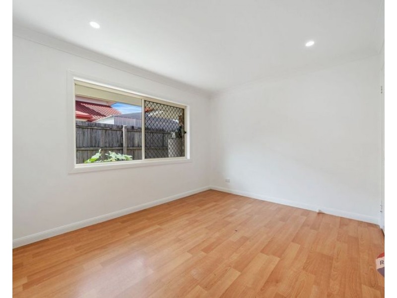 1 Autumn Close, Calamvale QLD 4116