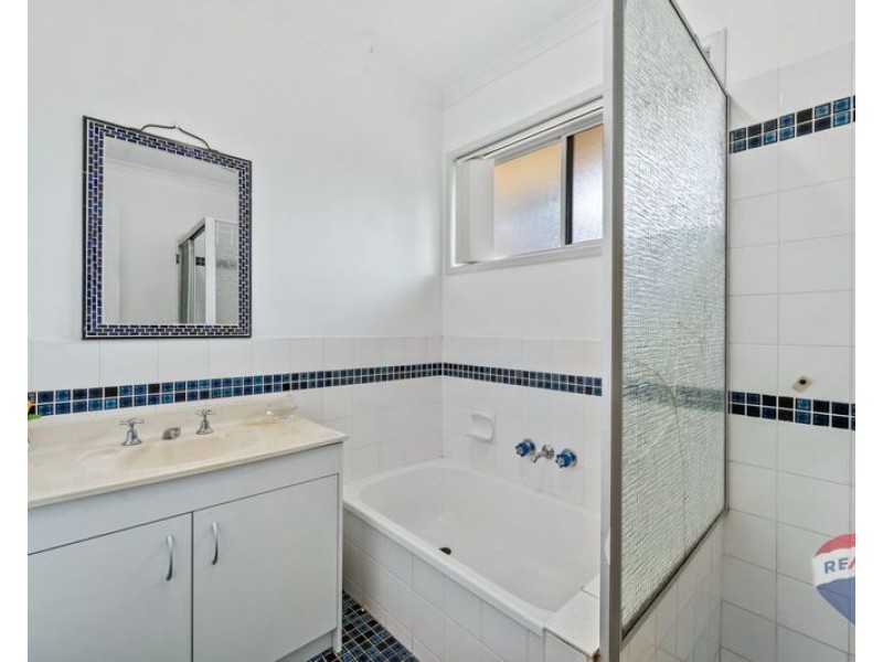 71 Nemies RD, Runcorn QLD 4113