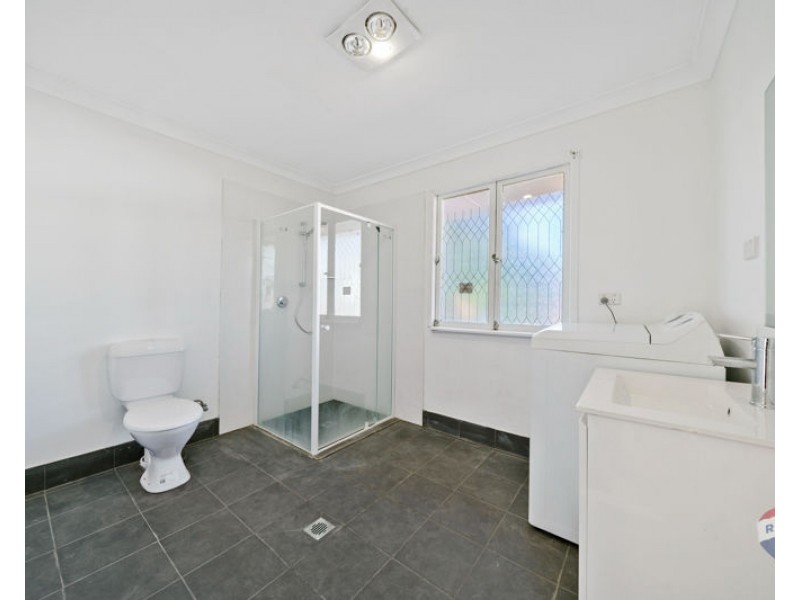 8 A Tarrawonga ST, Sunnybank QLD 4109