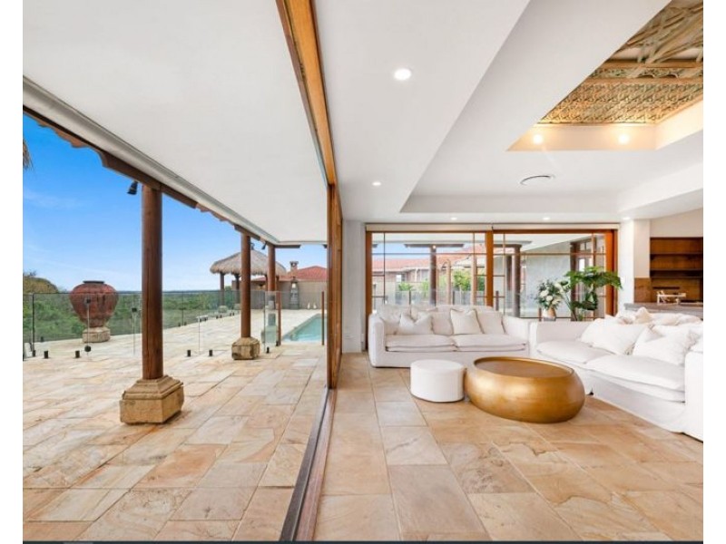 108 The Promenade, Camp Hill QLD 4152