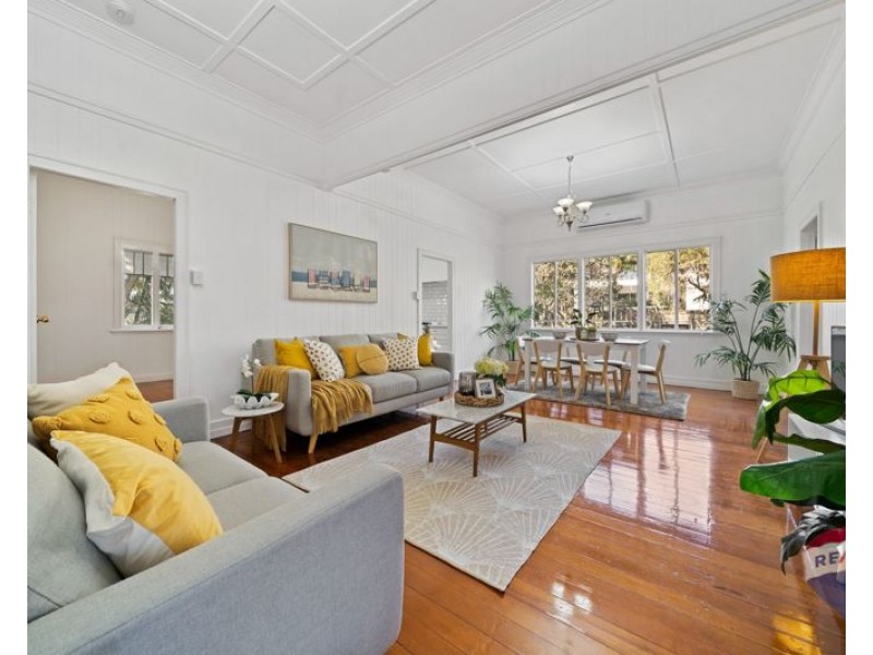 8 to 10 Boundary rd, Camp Hill QLD 4152