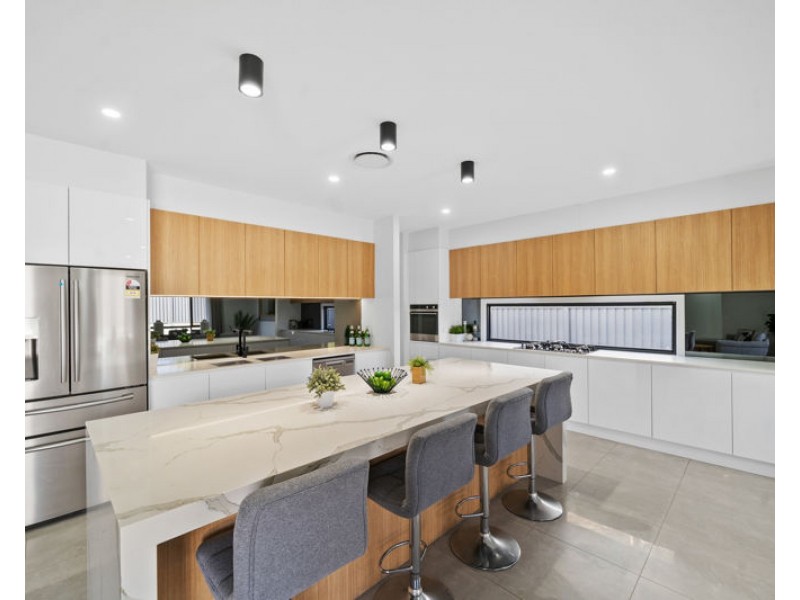 11 Iceberg Avenue, Underwood QLD 4119