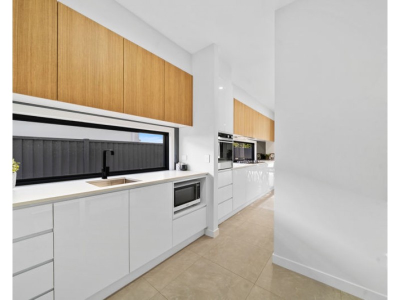 11 Iceberg Avenue, Underwood QLD 4119