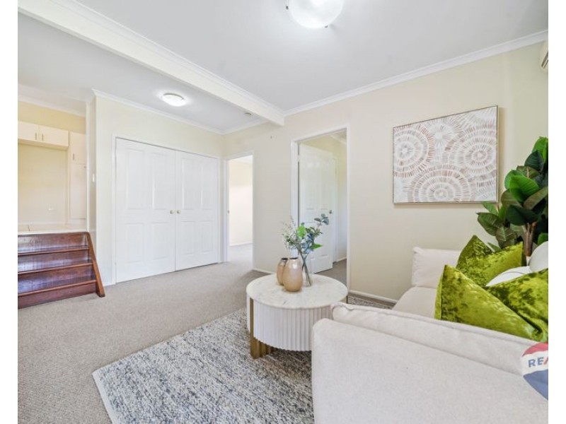 49 London ST, Eight Mile Plains QLD 4113