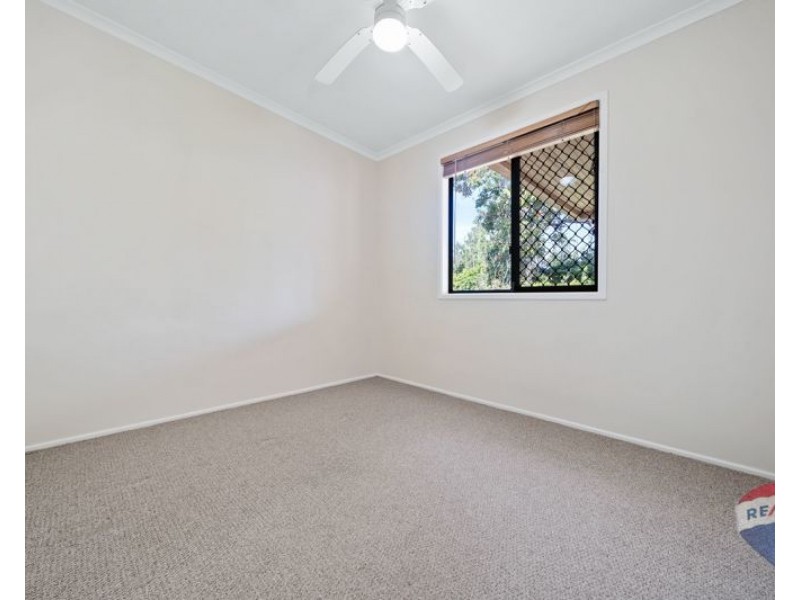 49 London ST, Eight Mile Plains QLD 4113