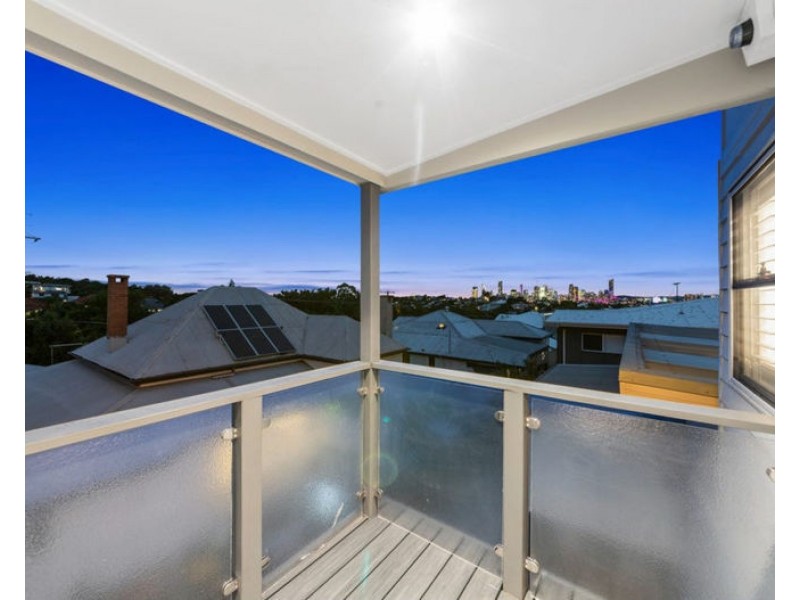 Duplex 2 / 74A Monmouth Street, Morningside QLD 4170