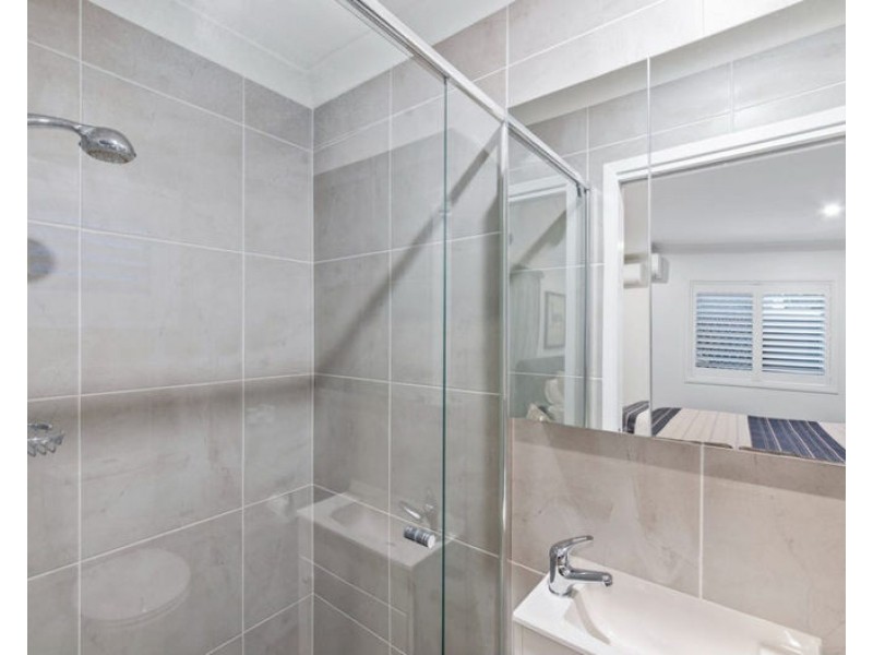 Duplex 2 / 74A Monmouth Street, Morningside QLD 4170