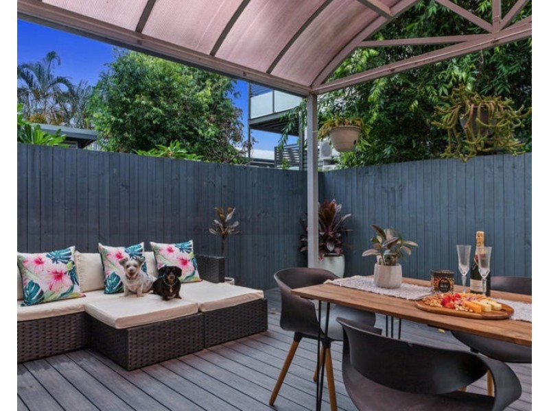 Duplex 2 / 74A Monmouth Street, Morningside QLD 4170